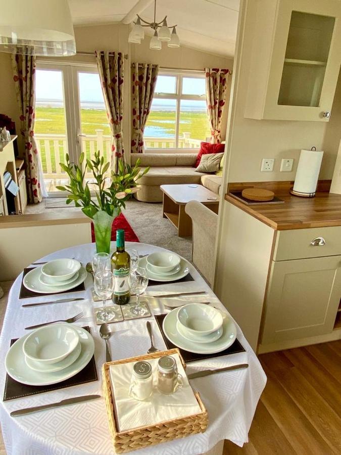 Ocean Edge Holiday Park Family Holiday Home With Spectacular Sea Views Хейшем Экстерьер фото